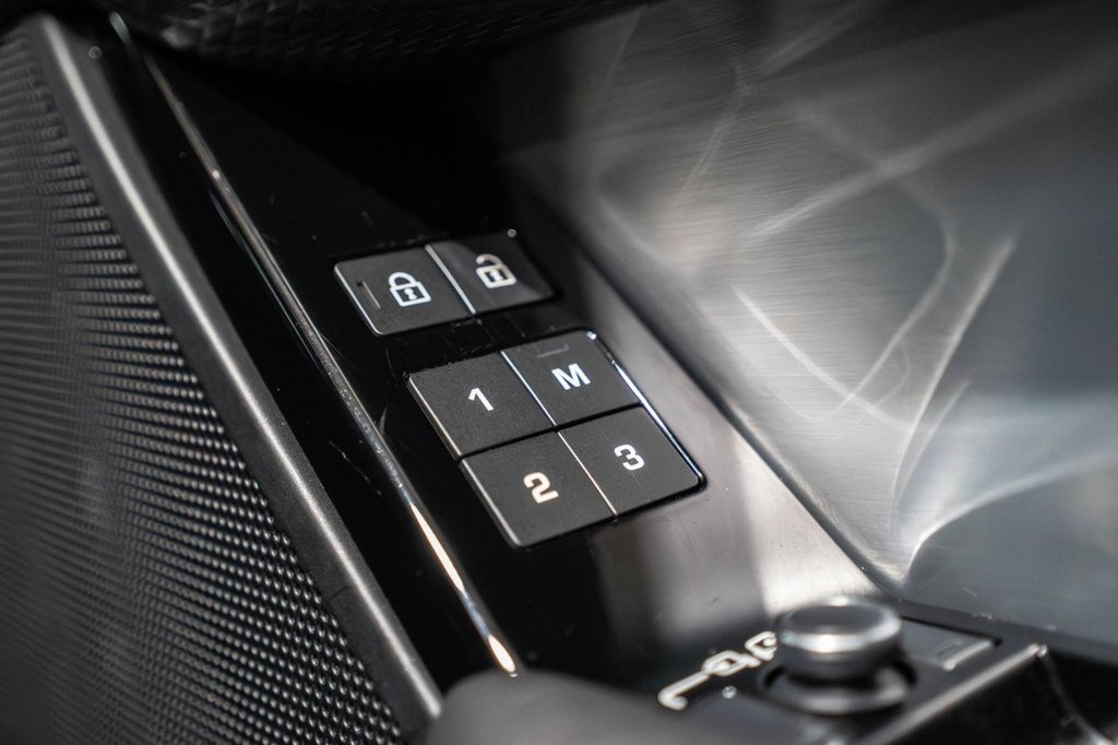 Used Land Rover Range Rover Velar 2021 for sale - 77785571: Photo 11