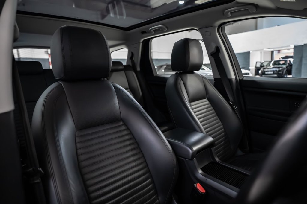 Used Land Rover Discovery Sport 2017 for sale - 77952870: Photo 10