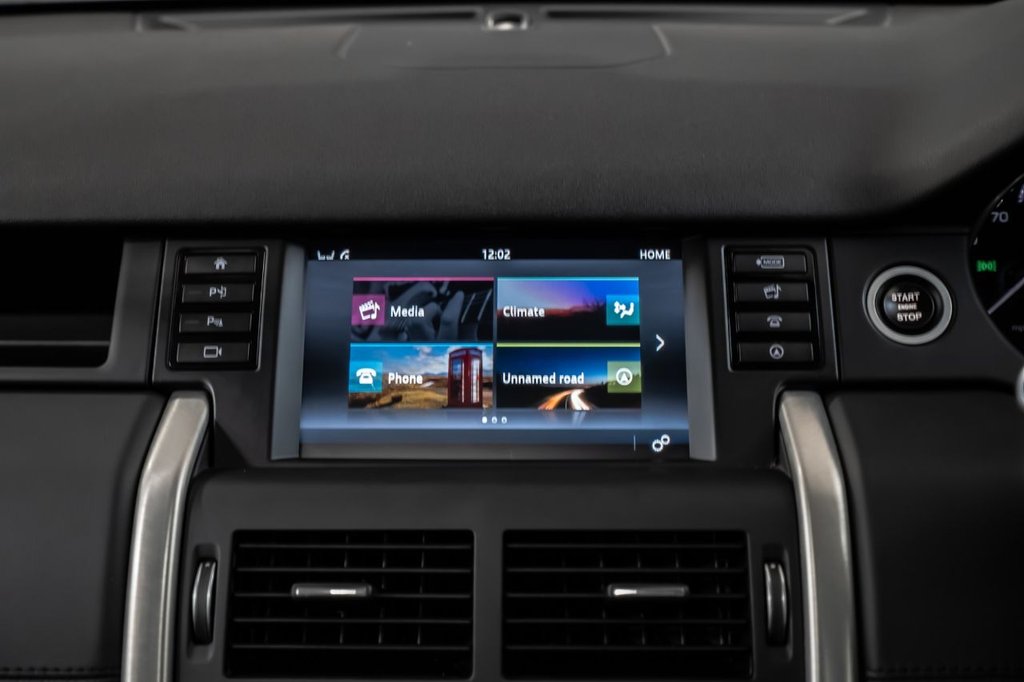 Used Land Rover Discovery Sport 2017 for sale - 77952870: Photo 33