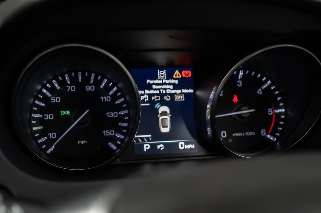 Used Land Rover Discovery Sport 2017 for sale - 77952870: Photo 41