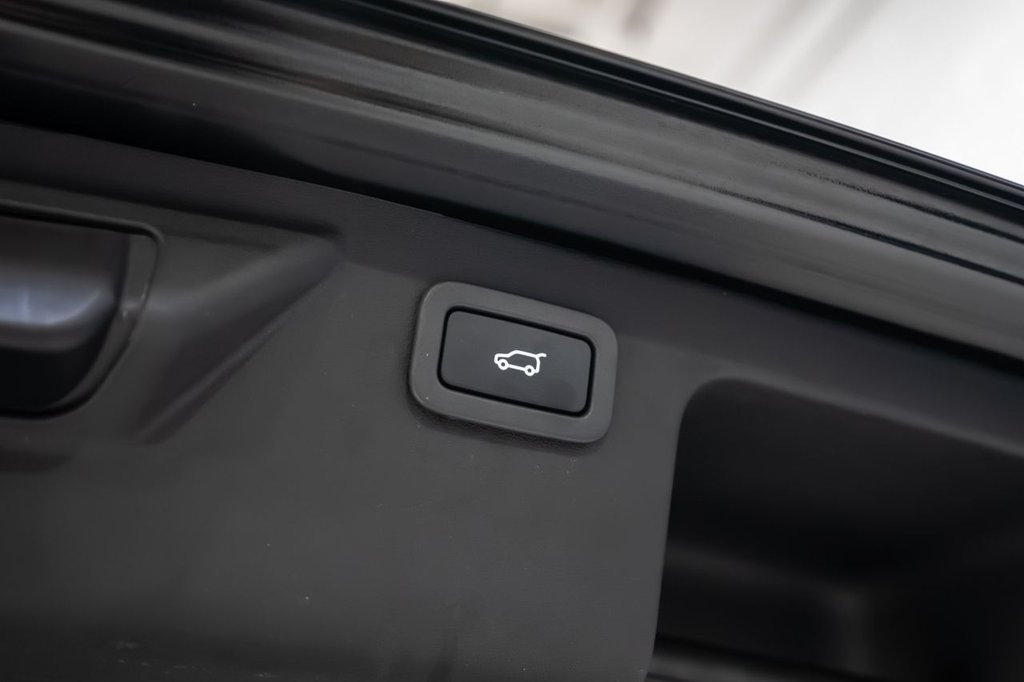 Used Land Rover Discovery Sport 2017 for sale - 77952870: Photo 44