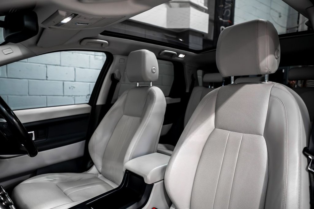 Used Land Rover Discovery Sport 2017 for sale - 77953243: Photo 17