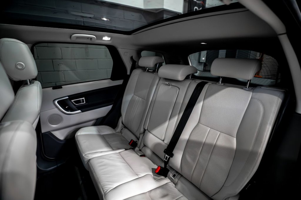 Used Land Rover Discovery Sport 2017 for sale - 77953243: Photo 21