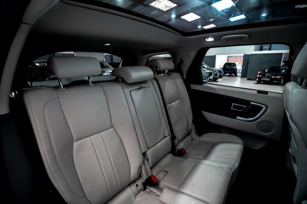 Used Land Rover Discovery Sport 2017 for sale - 77953243: Photo 25