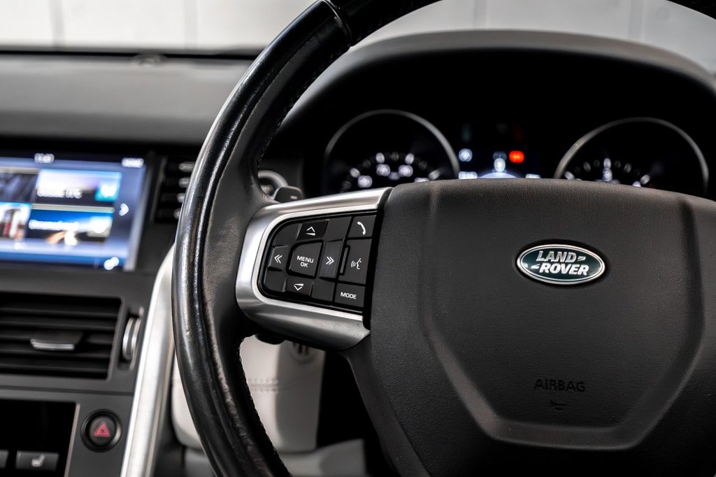 Used Land Rover Discovery Sport 2017 for sale - 77953243: Photo 30