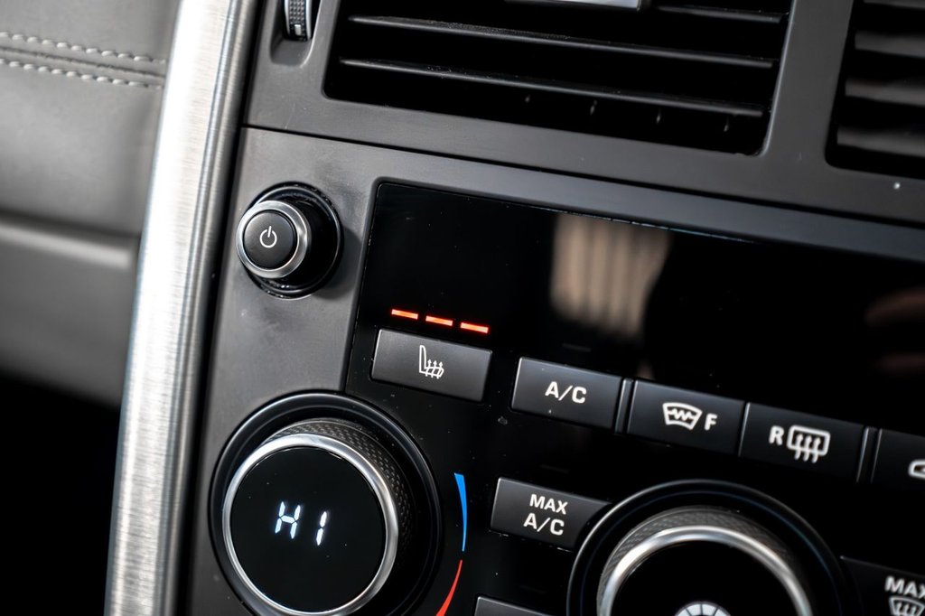 Used Land Rover Discovery Sport 2017 for sale - 77953243: Photo 38