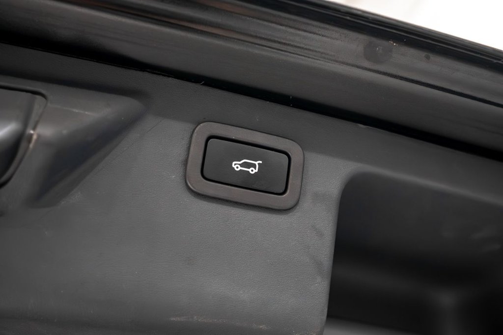 Used Land Rover Discovery Sport 2017 for sale - 77953243: Photo 42