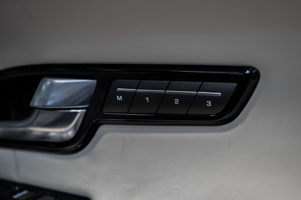 Used Land Rover Range Rover Evoque 2017 for sale - 78212756: Photo 10