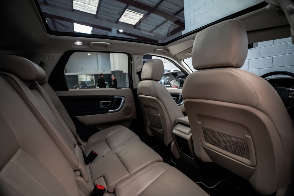 Used Land Rover Discovery Sport 2018 for sale - 77920151: Photo 18