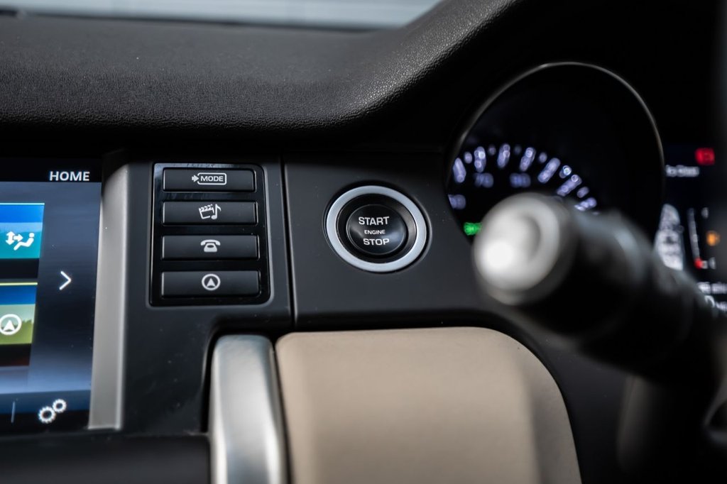 Used Land Rover Discovery Sport 2018 for sale - 77920151: Photo 31