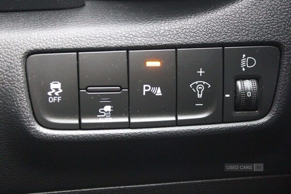 Used Hyundai KONA 2022 for sale - 77346097: Photo 32