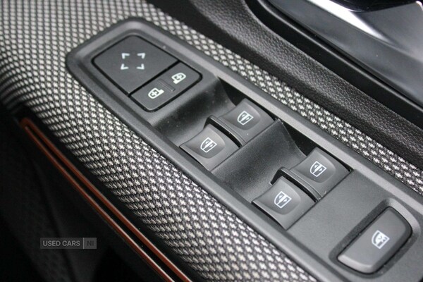 Used Dacia Sandero Stepway 2022 for sale - 77346089: Photo 31