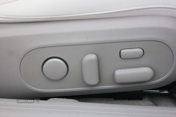 Used Hyundai IONIQ 6 2025 for sale - 77239056: Photo 11