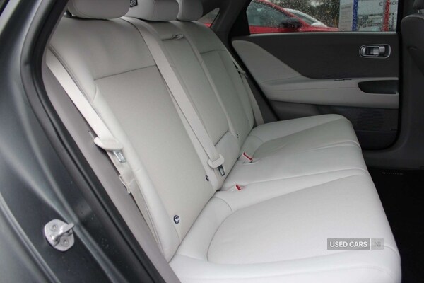 Used Hyundai IONIQ 6 2025 for sale - 77239056: Photo 12