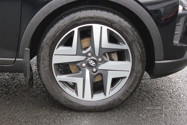 Used Hyundai BAYON 2023 for sale - 77634321: Photo 3