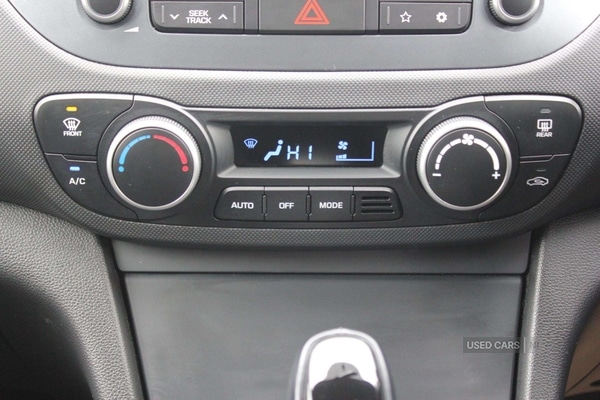 Used Hyundai i10 2019 for sale - 78035605: Photo 16