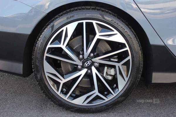 Used Hyundai IONIQ 6 2024 for sale - 76043634: Photo 3