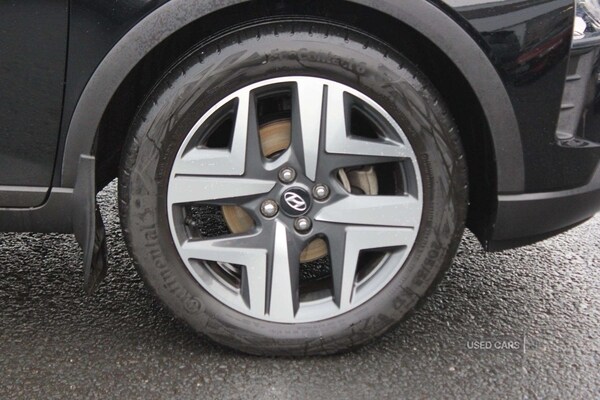 Used Hyundai BAYON 2023 for sale - 76284892: Photo 3