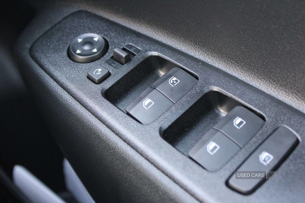 Used Hyundai i10 2024 for sale - 77739136: Photo 34