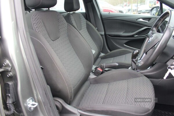 Used Vauxhall Astra 2017 for sale - 77426344: Photo 11