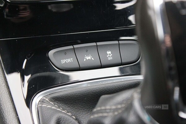 Used Vauxhall Astra 2017 for sale - 77426344: Photo 17
