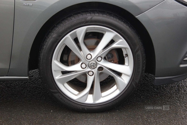 Used Vauxhall Astra 2017 for sale - 77426344: Photo 3