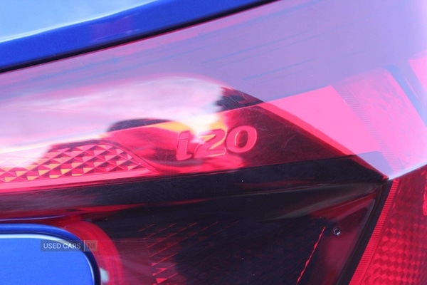 Used Hyundai i20 2021 for sale - 76787476: Photo 9