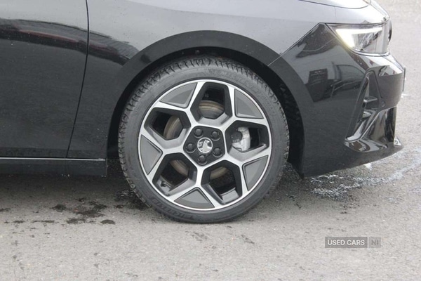 Used Vauxhall Astra 2025 for sale - 76551372: Photo 3