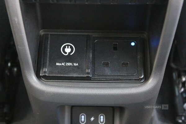 Used Hyundai KONA 2024 for sale - 75979201: Photo 34