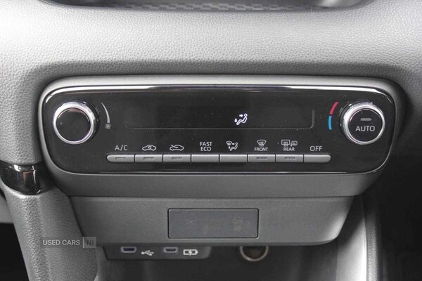 Used Mazda Mazda2 2024 for sale - 75416035: Photo 17