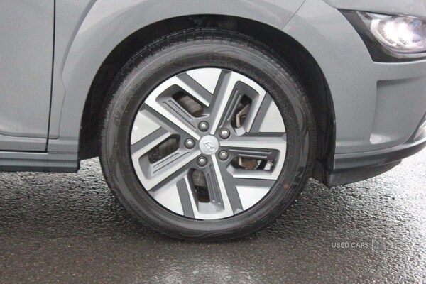 Used Hyundai KONA 2022 for sale - 76562726: Photo 3