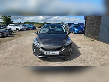 Used Ford Fiesta 2018 for sale - 79510459: Photo