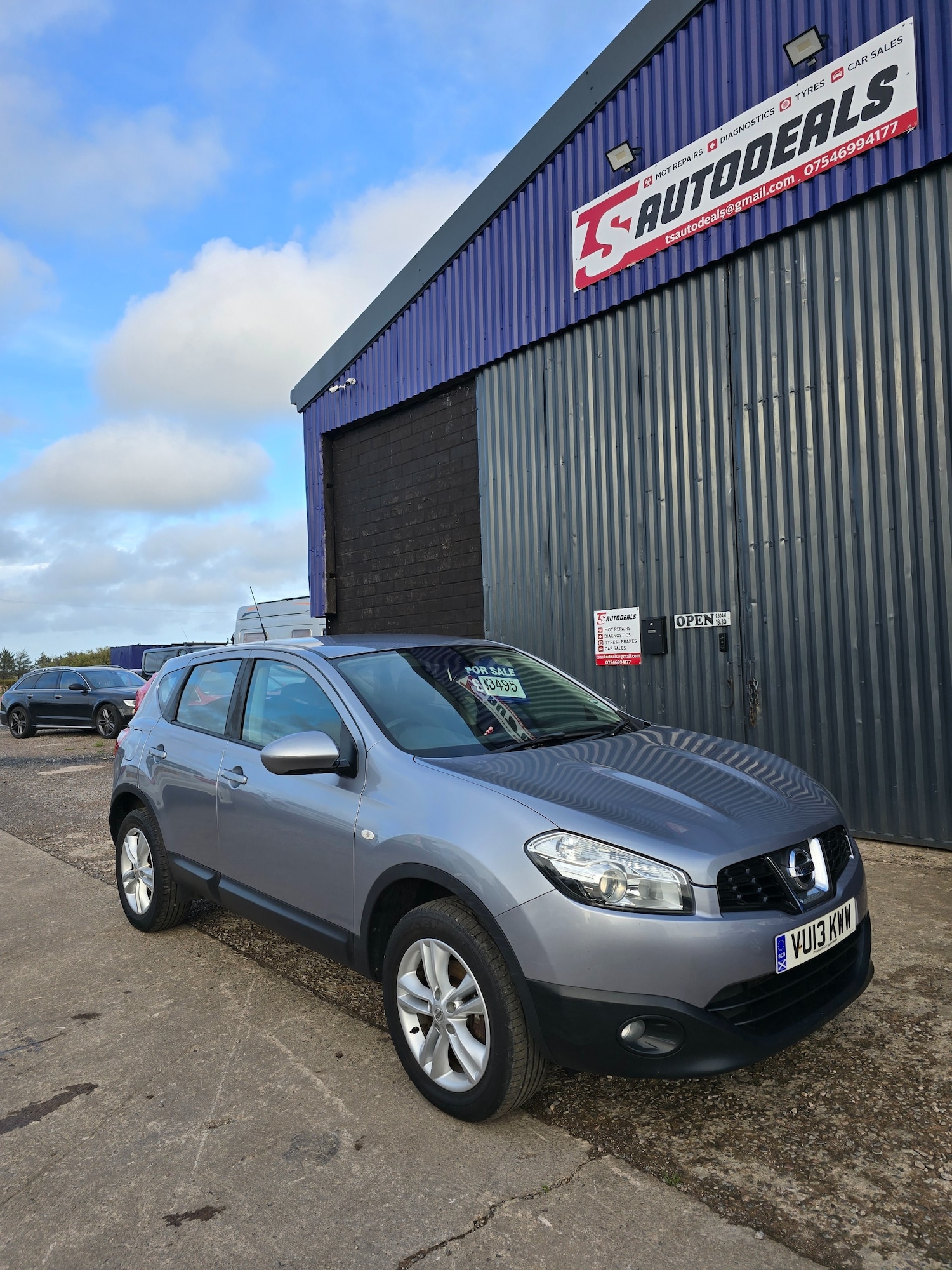 Used Nissan Qashqai 2013 for sale - 76426411: Photo 2