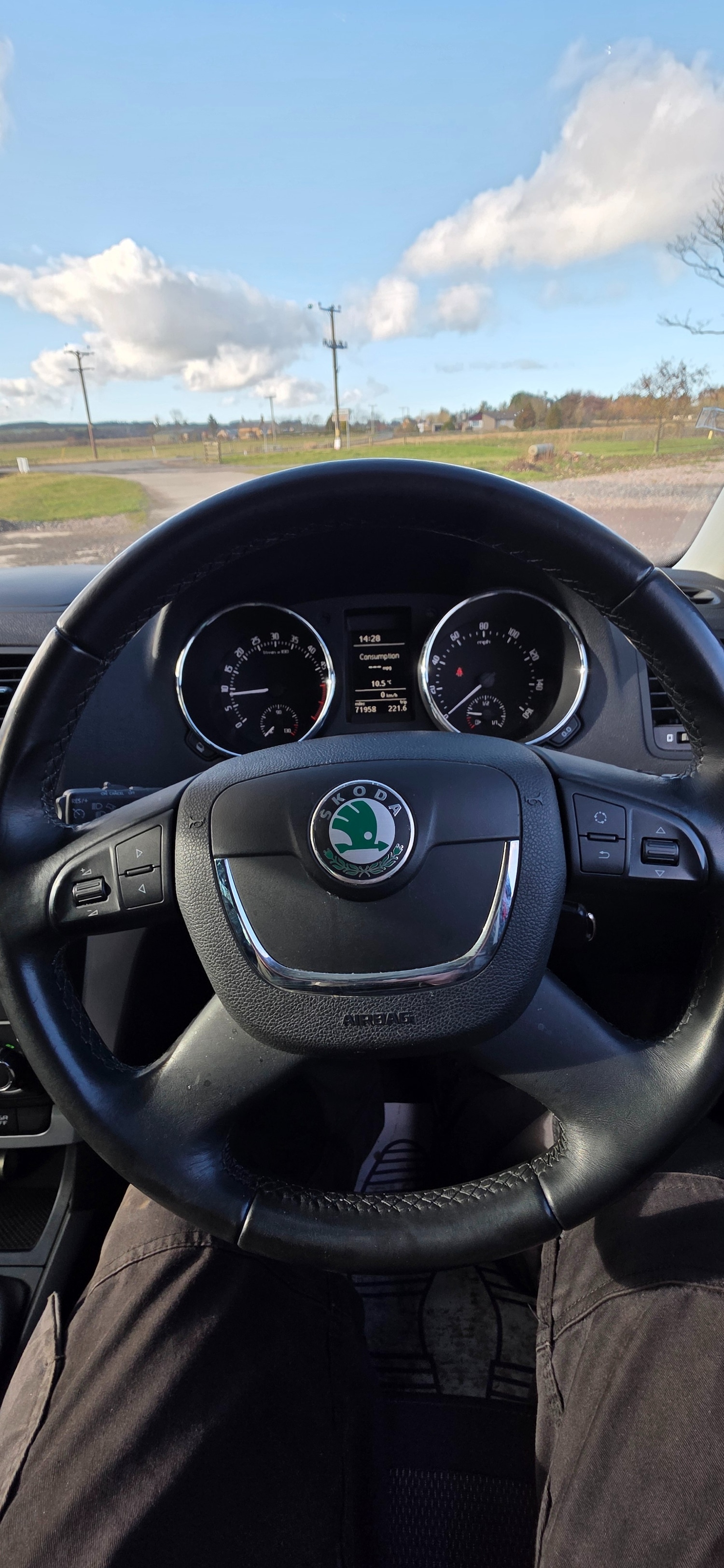 Used Skoda Yeti 2013 for sale - 77781543: Photo 19