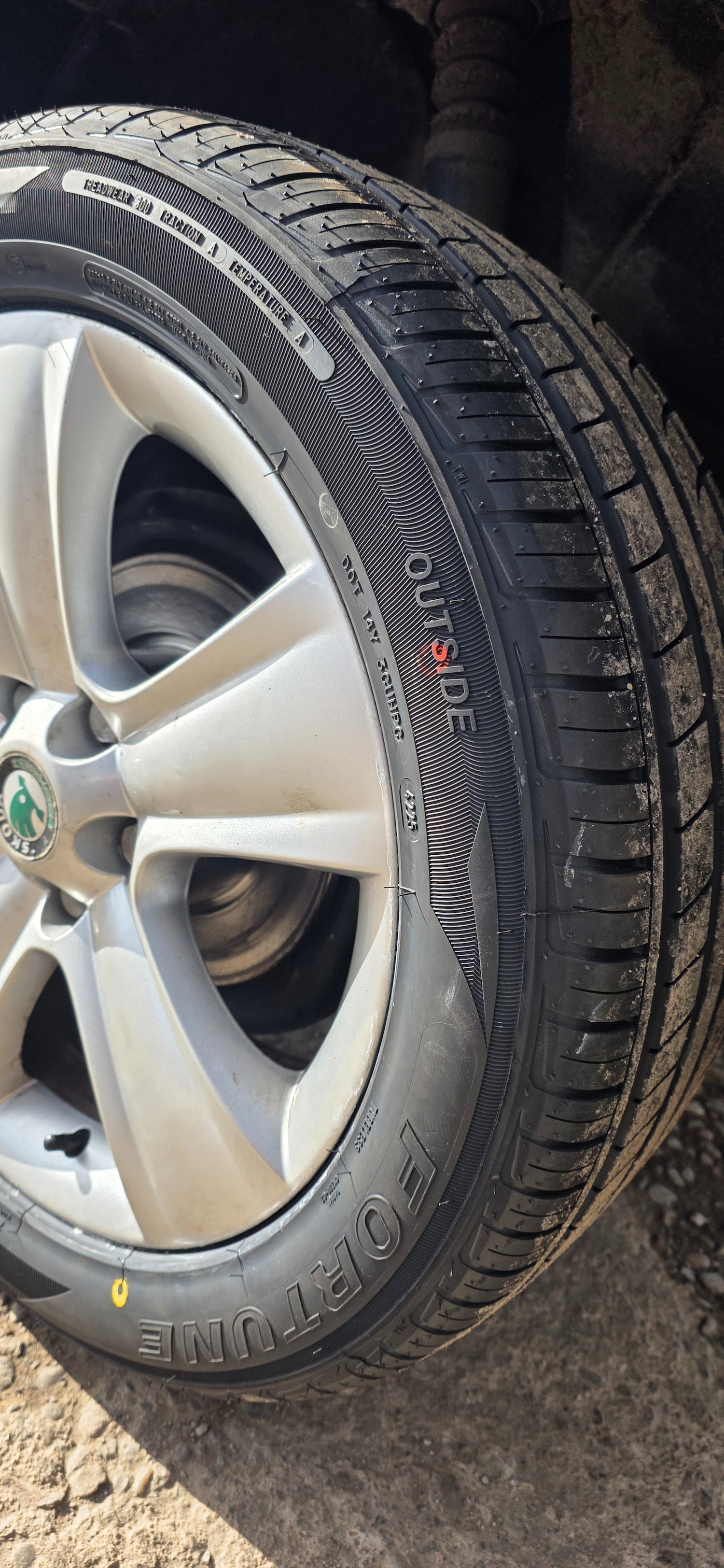 Used Skoda Yeti 2013 for sale - 77781543: Photo 4