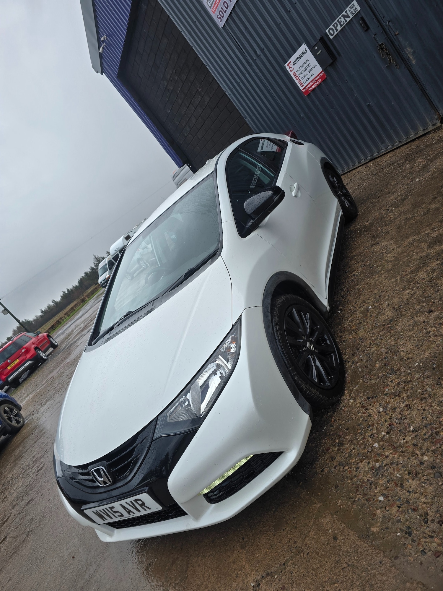 Used Honda Civic 2015 for sale - 77461365: Photo 2