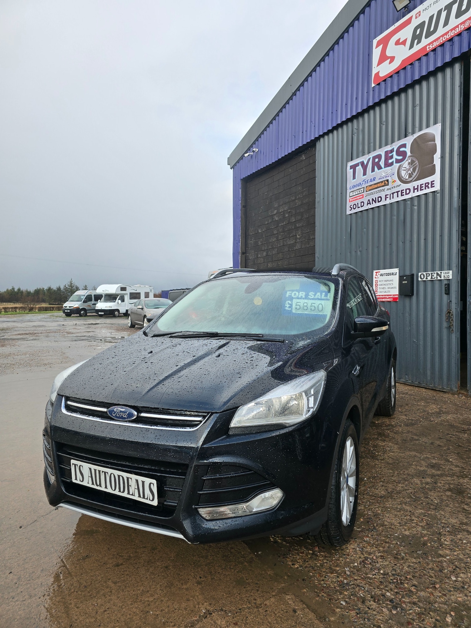 Used Ford Kuga 2015 for sale - 77379324: Photo 12