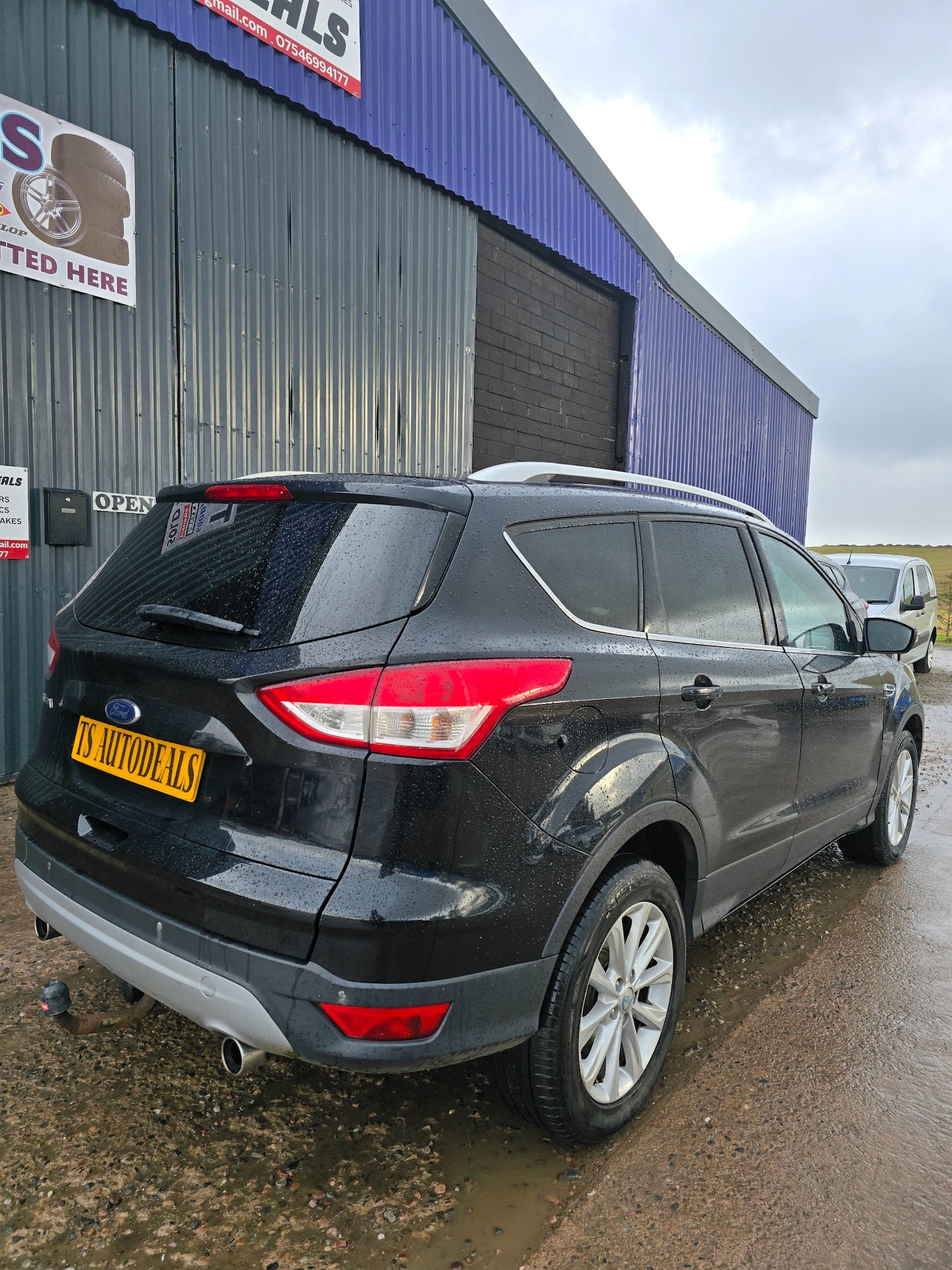 Used Ford Kuga 2015 for sale - 77379324: Photo 14