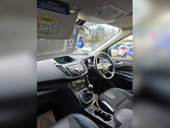 Used Ford Kuga 2015 for sale - 77378440: Photo