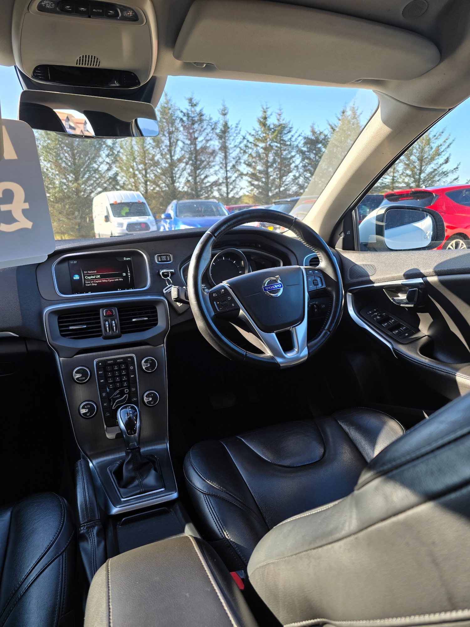 Used Volvo V40 2016 for sale - 76346065: Photo 13