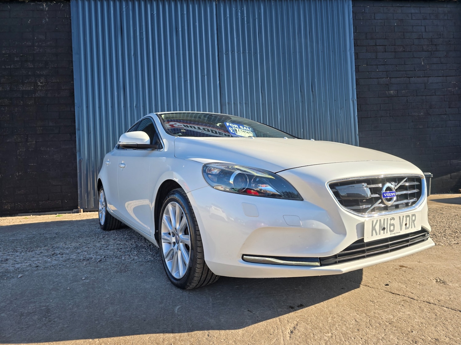 Used Volvo V40 2016 for sale - 76346065: Photo 20