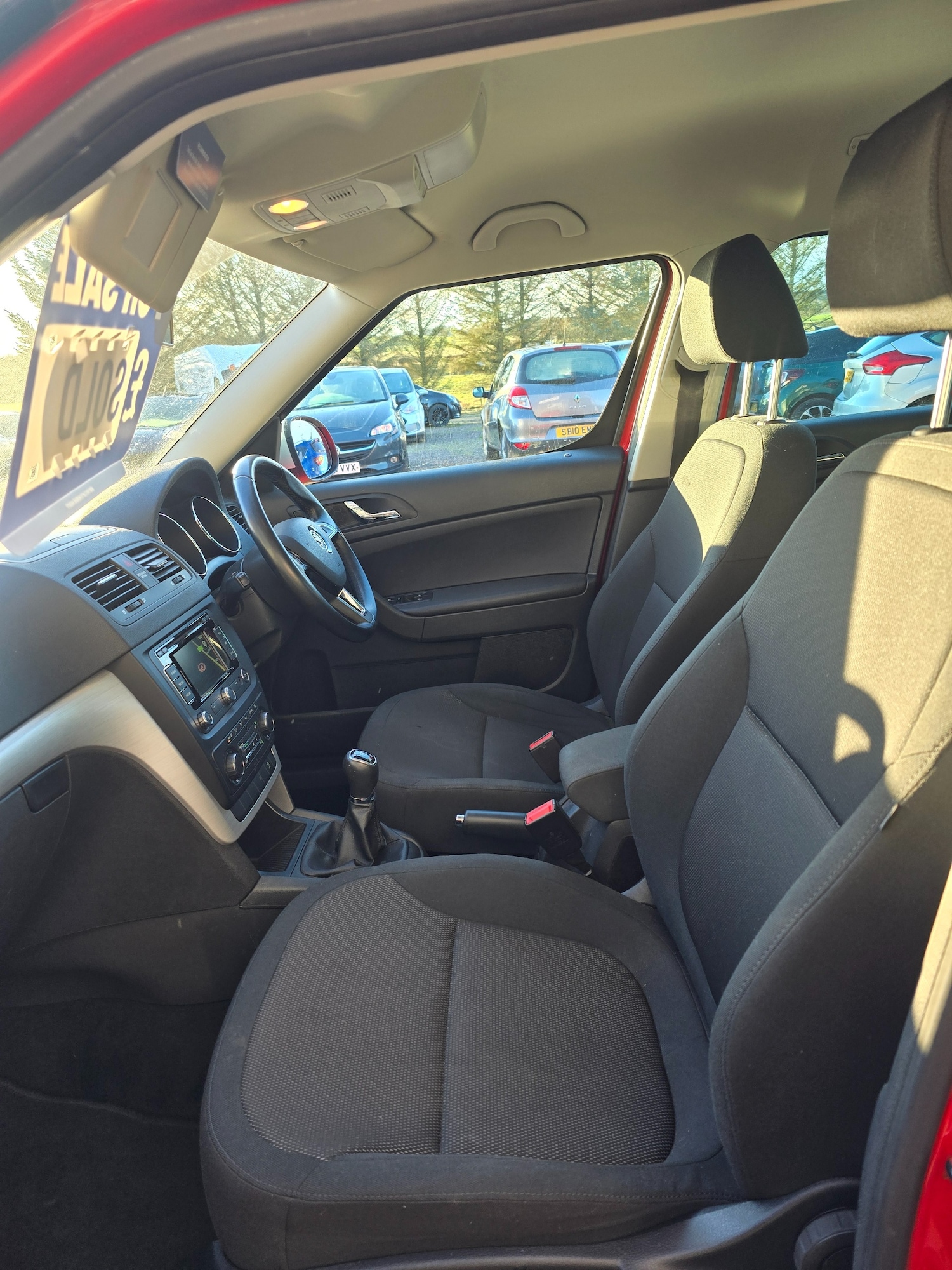 Used Skoda Yeti 2014 for sale - 77240518: Photo 4