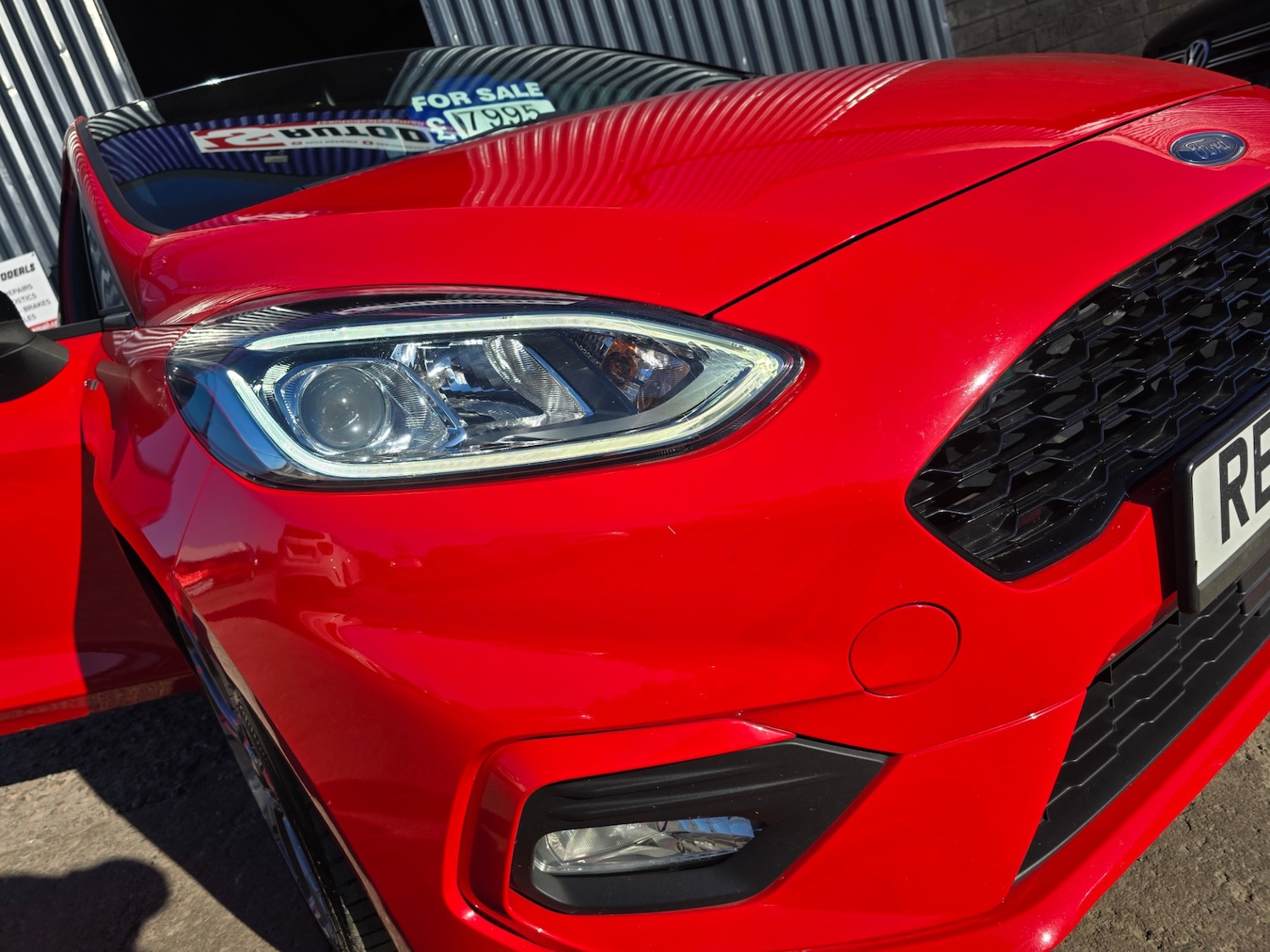 Used Ford Fiesta 2018 for sale - 76343961: Photo 2