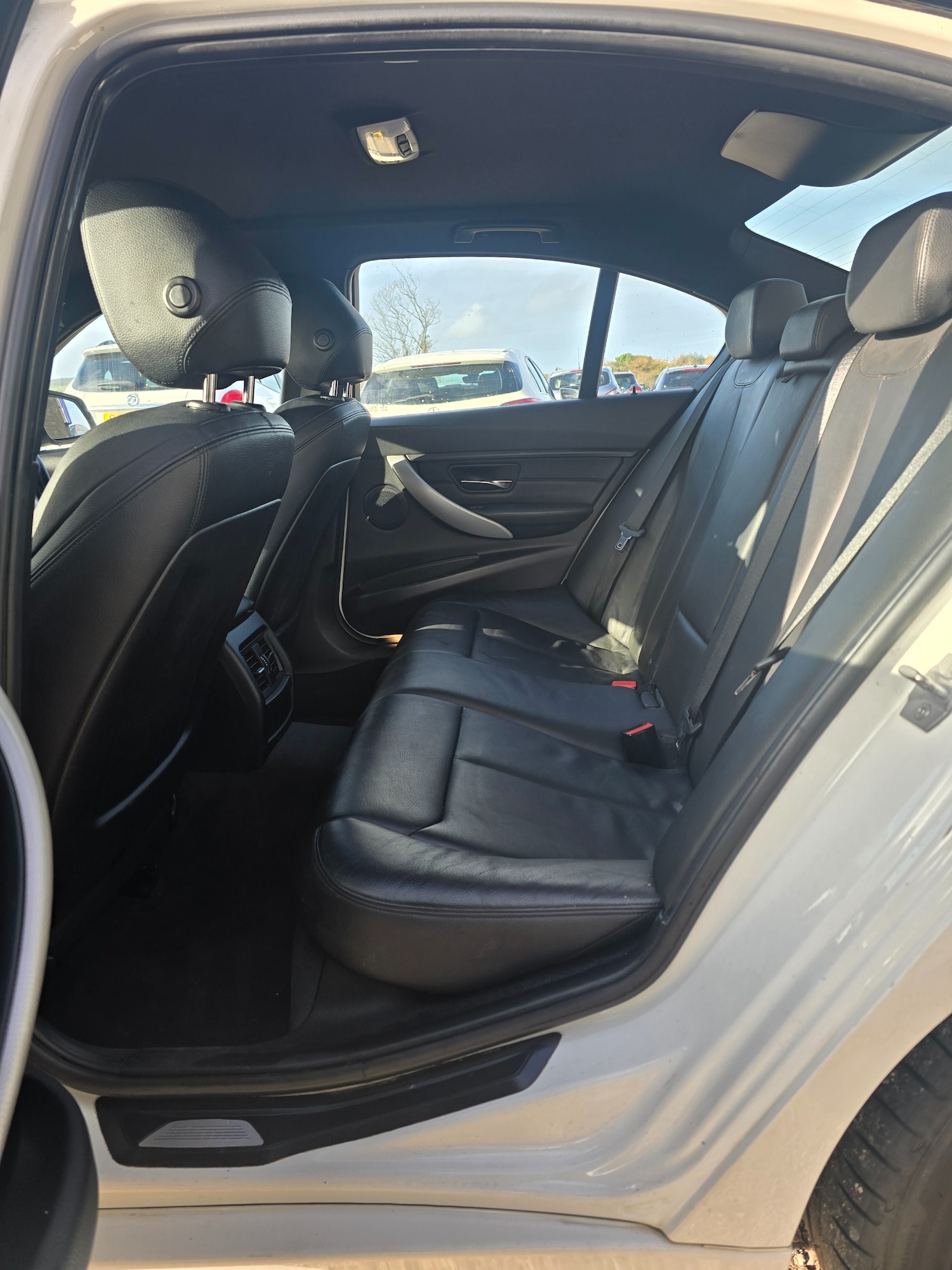 Used BMW 3 Series 2014 for sale - 76426493: Photo 8