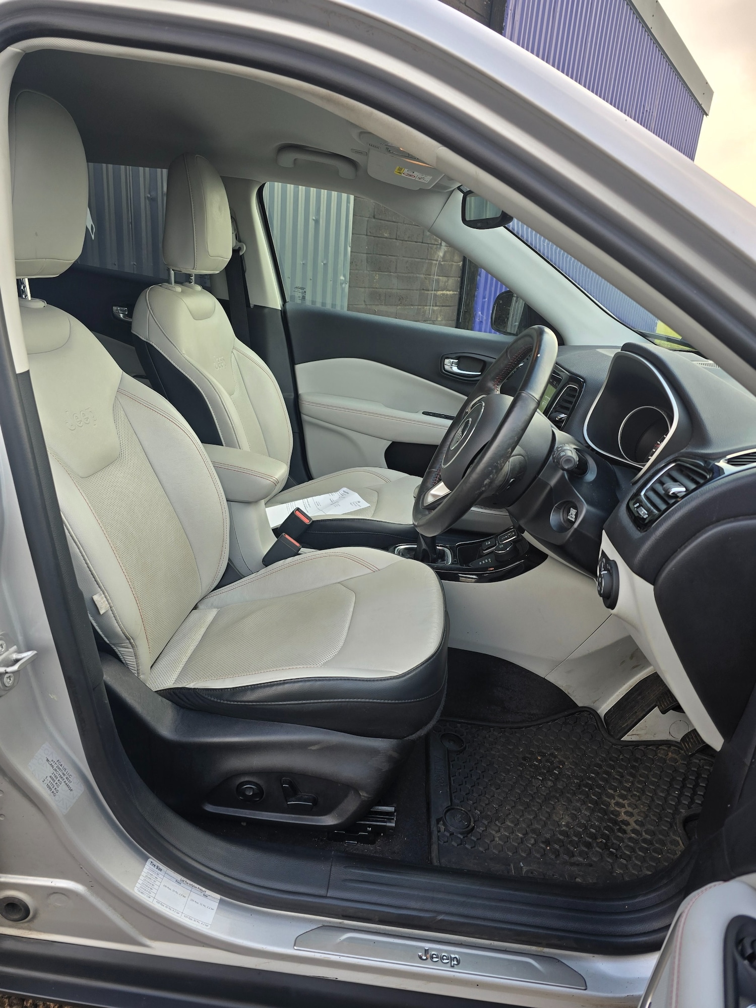 Used Jeep Compass 2019 for sale - 76544325: Photo 25