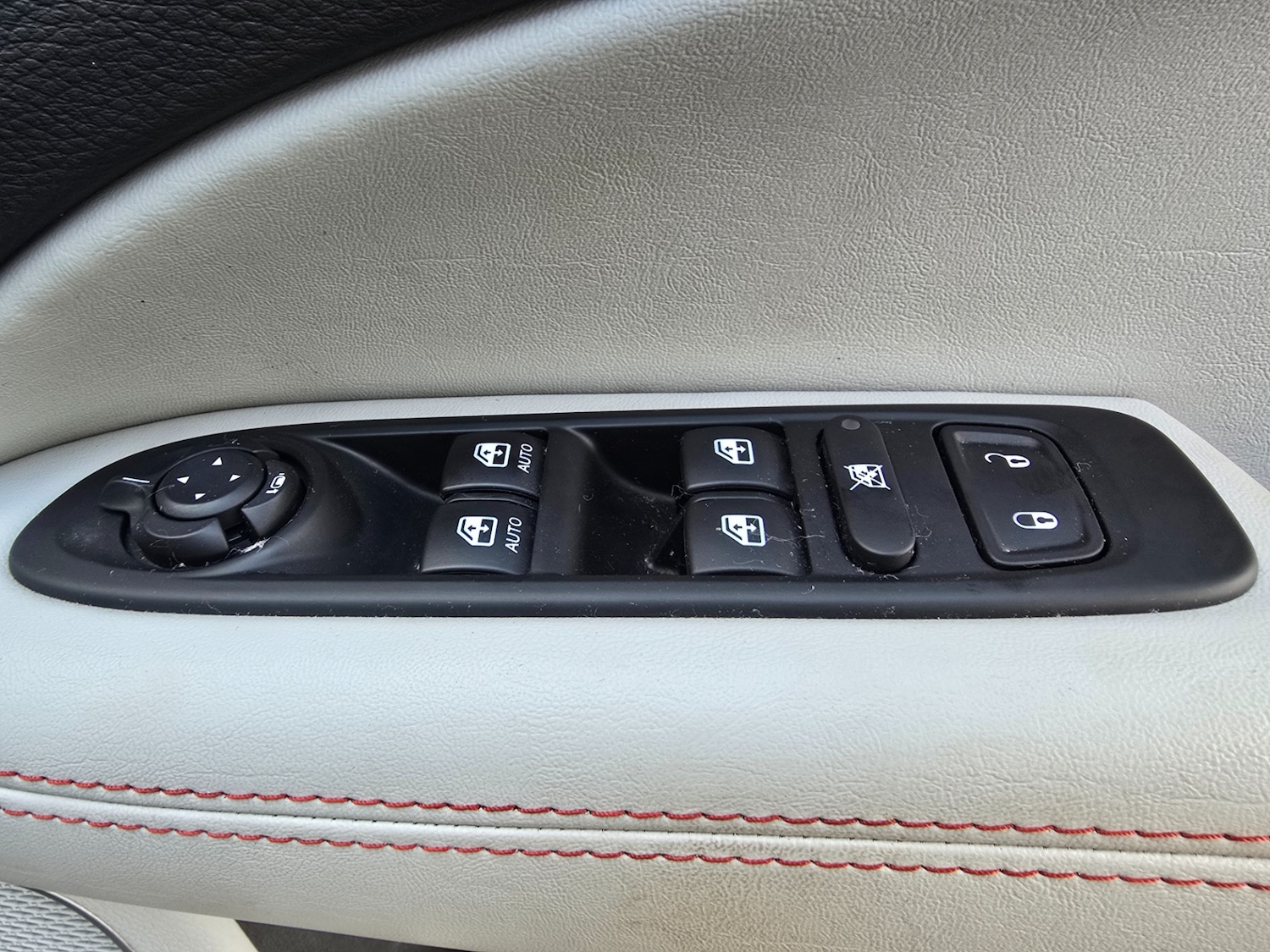 Used Jeep Compass 2019 for sale - 76544325: Photo 26