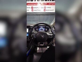 Used Renault Megane 2016 for sale - 77873389: Photo