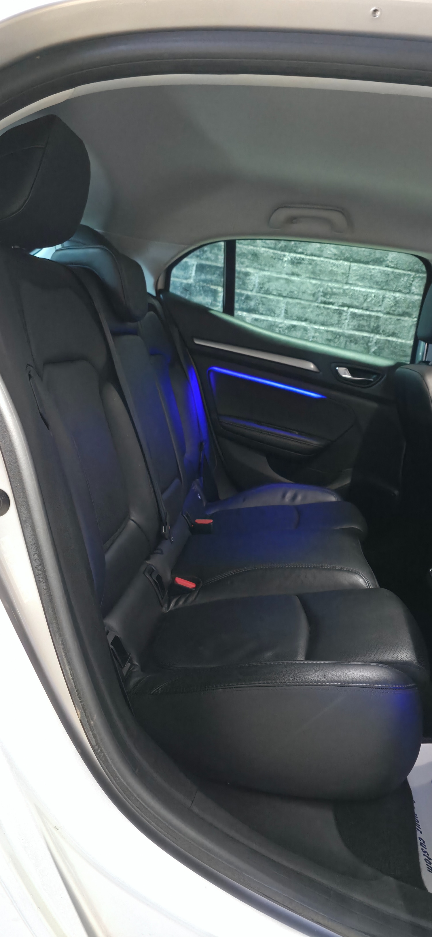 Used Renault Megane 2016 for sale - 77873389: Photo 5