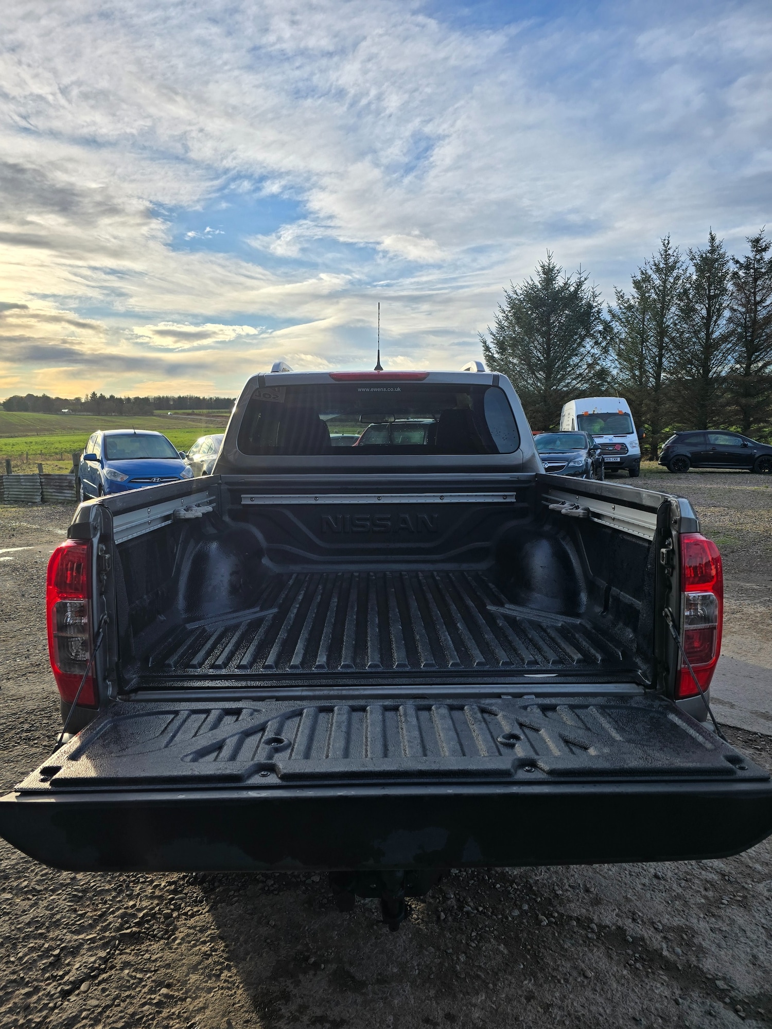 Used Nissan Navara 2016 for sale - 77052909: Photo 14