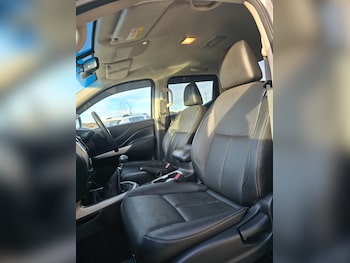 Used Nissan Navara 2016 for sale - 77052909: Photo